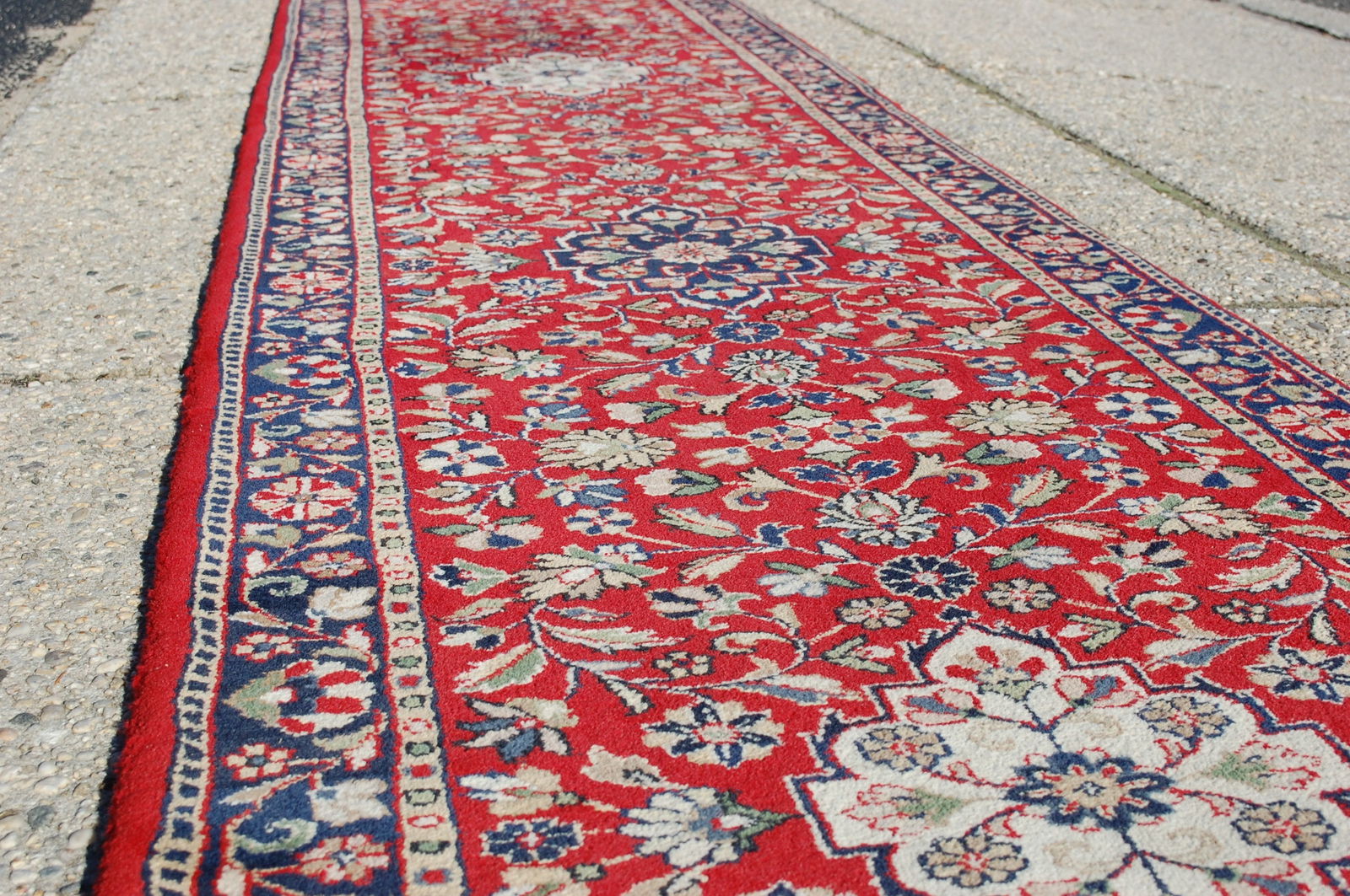 Persian SAROUK RUNNER 2'6" x 21'10" - 6