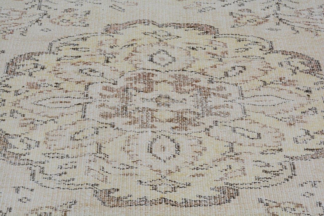 TURKISH HAND KNOTTED WOOL RUG - 3