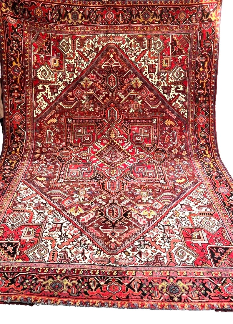 Hand Knotted Persian Heriz Tribal Wool Oriental Area Rug 8' x 11'1": Title:Hand Knotted Persian Heriz Tribal Wool Oriental Area Rug 8' x 11'1"Description:• Rug Number: D1 • Country of Origin: Iran • Style, Design: Persian Heriz, Tribal, Geometric 