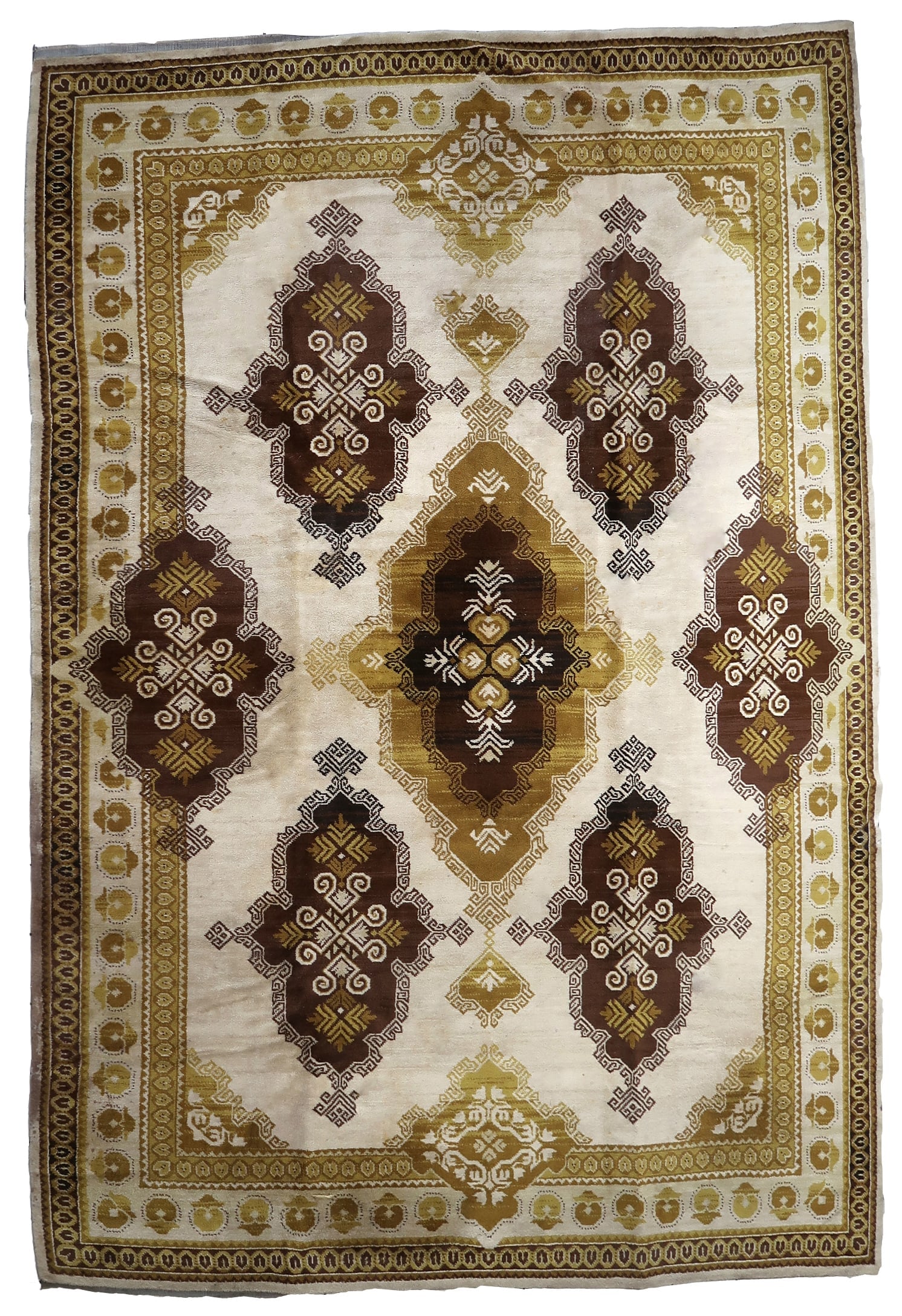 Vintage French Savonnerie rug 7.9' x 11.4' (242cm x 349cm) 1950s: Title:Vintage French Savonnerie rug 7.9' x 11.4' (242cm x 349cm) 1950s Origin:France Dimension:7.9' x 11.4' (242cm x 349cm) Materials:wool Year:1950s Description:Vintage French Savonnerie rug in beige