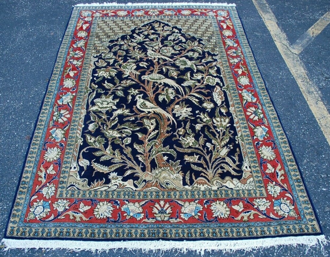 Persian QOME RUG 4' 7"x 7': Title: Persian QOME RUG 4' 7"x 7' Description:OLD,HIGHLY DETAILED FINE HIGH KPSI with LOTS OF SILK HIGHLIGHTS TREE OF LIFE Persian -QOME ORIENTAL RUG .....with exact size of 4' 7"x 7' ..........very