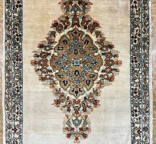 Hand-Knotted Persian Qum 100% Silk Ivory Fine Semi-Antique 1970s Oriental Rug 2'1" X 3' - 3
