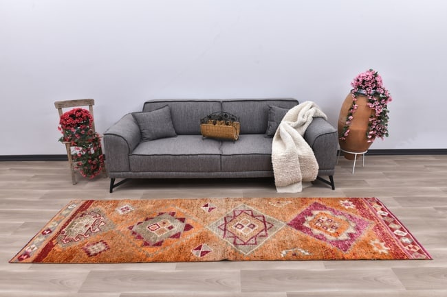 2'11'' X 9'7'' Vintage Wool Runner Rug - 242500: Title: 2'11'' X 9'7'' Vintage Wool Runner Rug - 242500 Description:2'11'' X 9'7'' Vintage Wool Runner Rug - 242500 Origin:Turkiye Date/Period:1960-90 Materials:Wool,Cotton Dimension:2'11''X9'7'' ft, 9