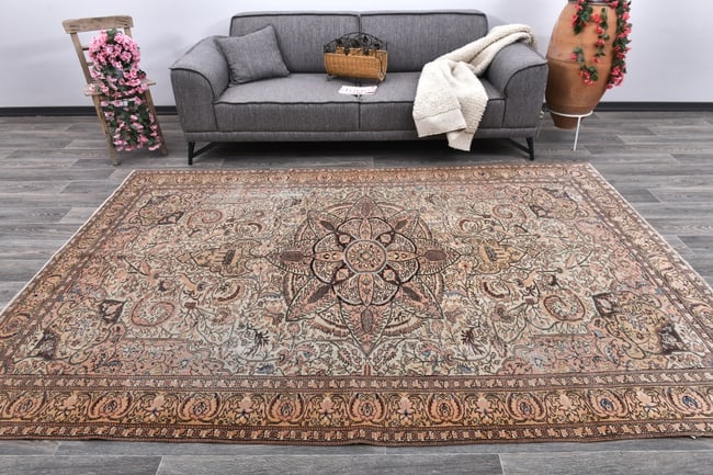 6'4'' X 9'8'' Handmade Vintage Wool Rug - 243829 (1 of 14)