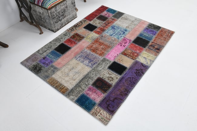 3'10'' X 5'1'' Handmade Vintage Wool Patchwork Rug - 45 - 4