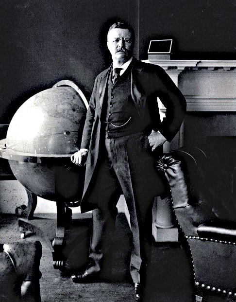 1903, President Teddy Roosevelt, Rockwood Photo Co: Title: 1903, President Teddy Roosevelt, Rockwood Photo Co Artist/Source: Rockwood Photo Co. Original Date: *(See Title) Dimensions: 8X10 / 10X8 ACCORDINGLY Description: || UNITED STATES SHIPPING ONLY!