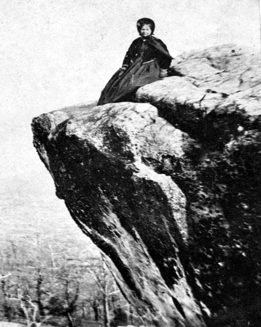 1861, Civil War Nurse Atop Lookout Mountain: Title: 1861, Civil War Nurse Atop Lookout Mountain Artist/Source: Thomas J. Merritt Original Date: *(See Title) Dimensions: 8X10 / 10X8 ACCORDINGLY Description: || UNITED STATES SHIPPING ONLY! || This