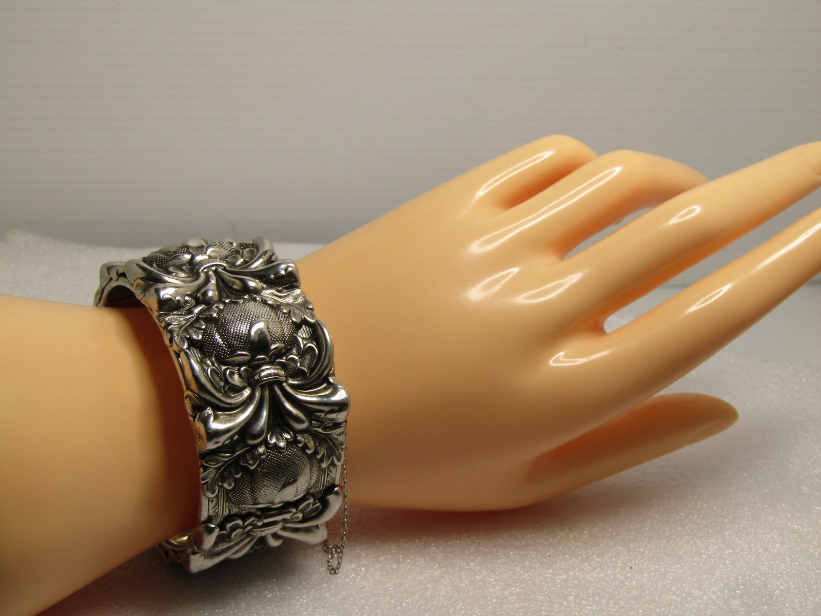 Vintage Wide Raised Hinged Bracelet, Hollywood Regency Style, Whiting & Davis, 1950's, 6.5" - 8