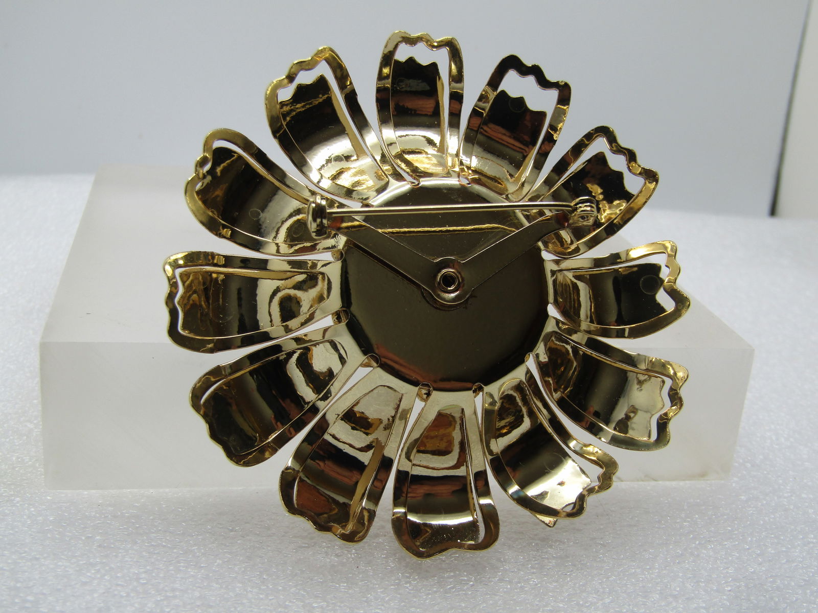 Vintage Large Sunflower Blossom Brooch, 1960's-1970's - 4