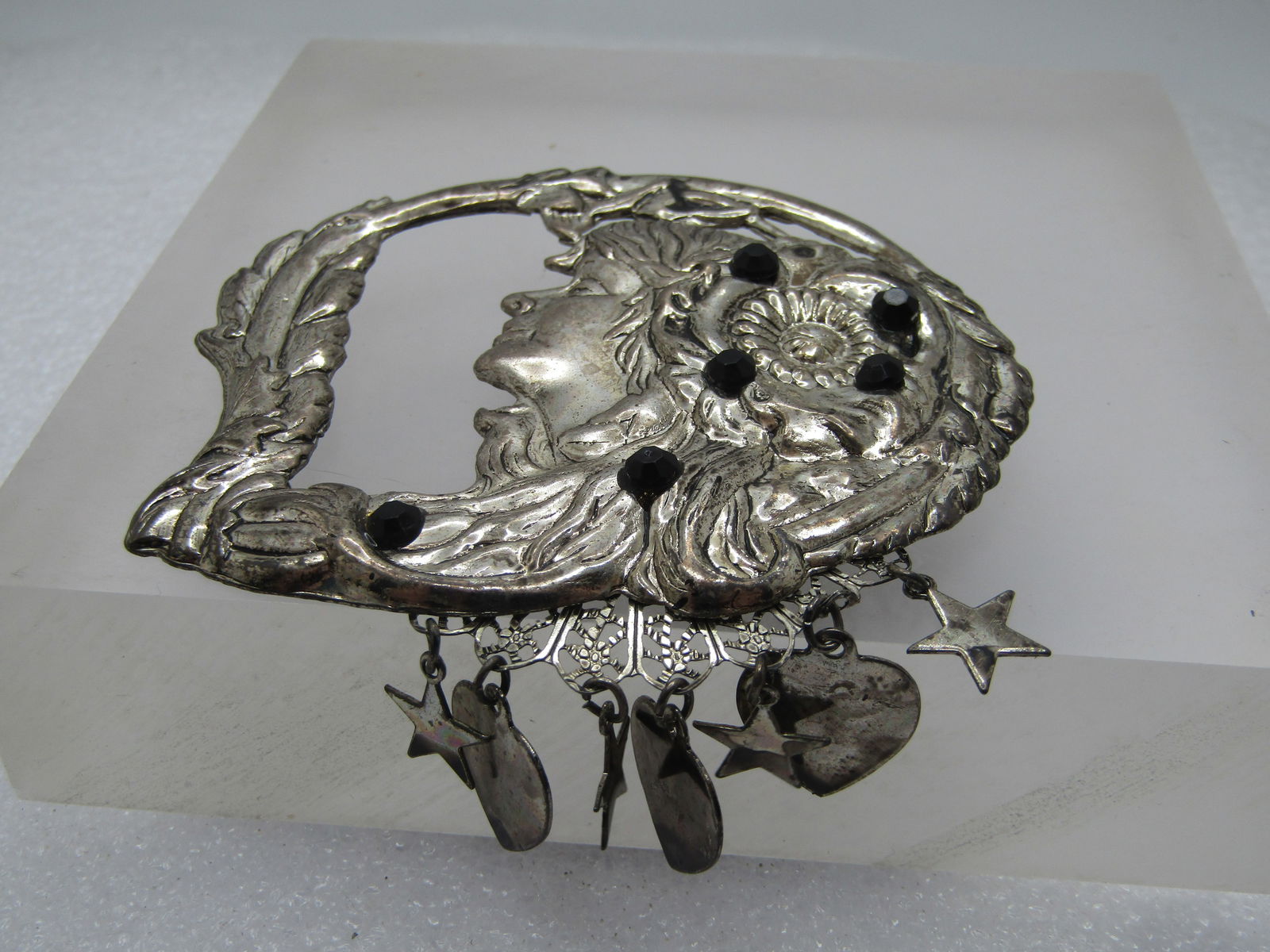 Vintage Person Floral Rhinestone Framed Brooch with Dangling Hearts and Stars - 4