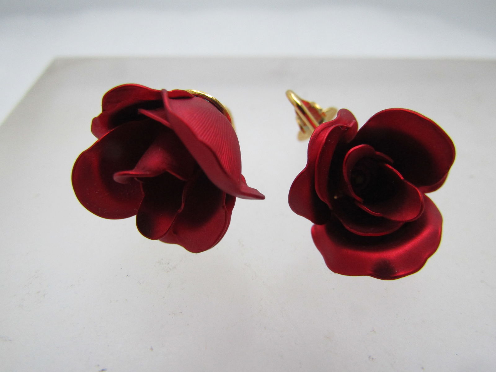 Vintage Red Rose Two Brooches & Earrings Set, Clip, Signed Cerrito, 1960's-1970's - 12