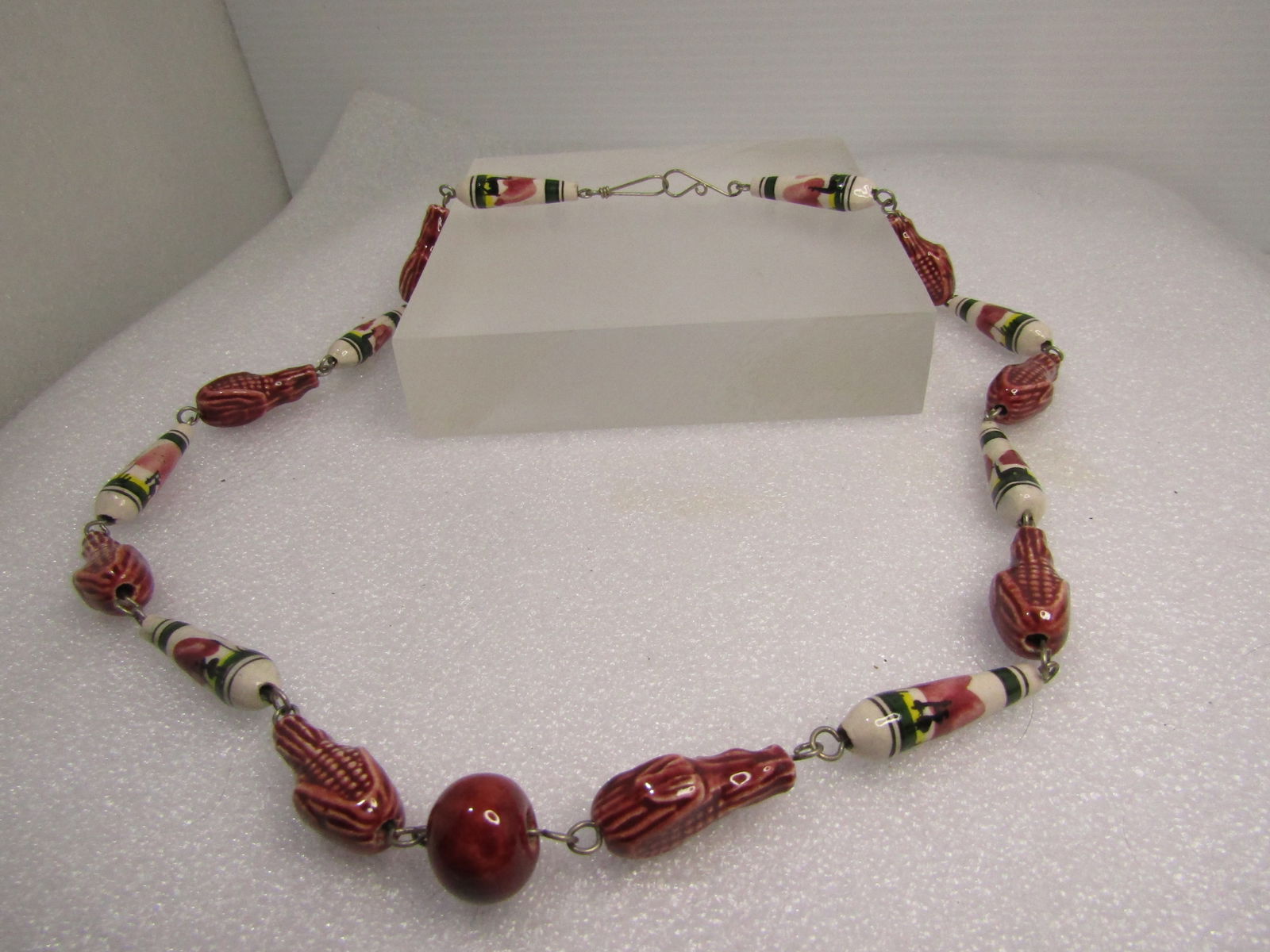 Vintage Ceramic Scenic & Corn Beaded Necklace, 22", Hook Clasp, 1970's - 4