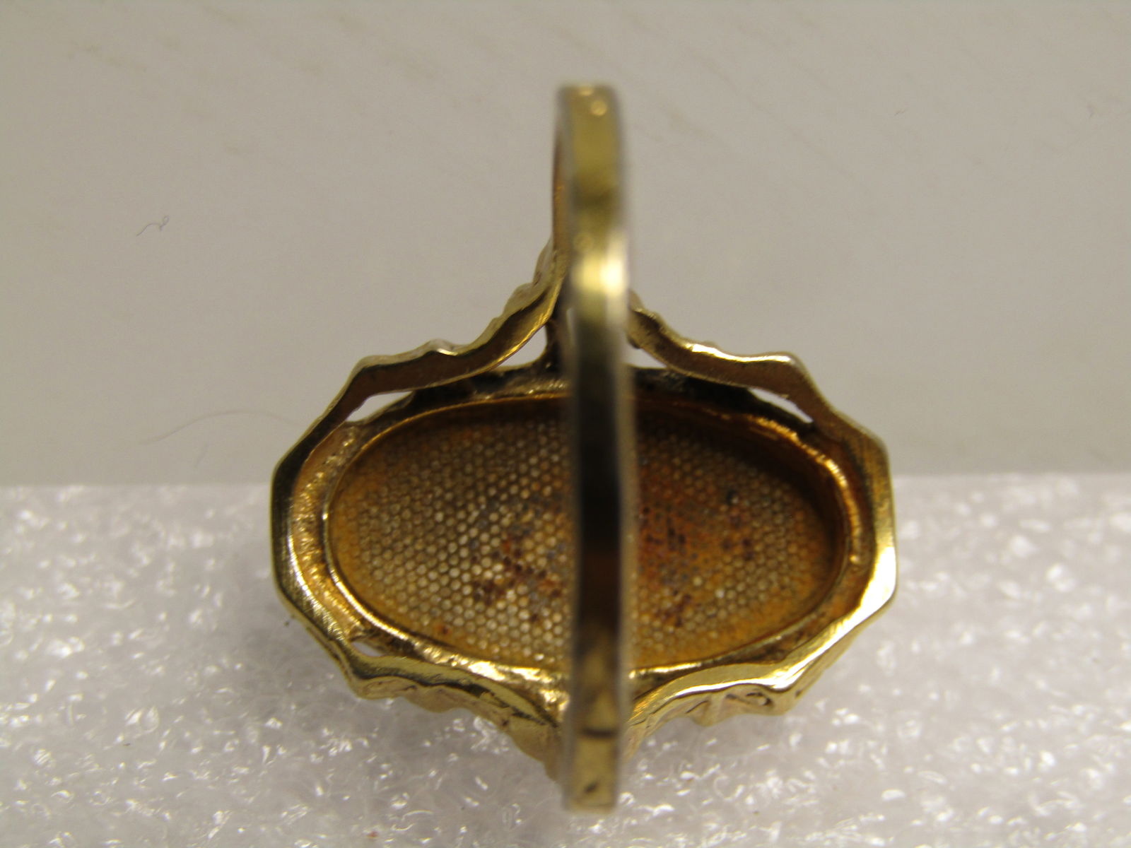 Vintage Double Rose Ring, Sz 8, Gold Tone, 1970's - 4