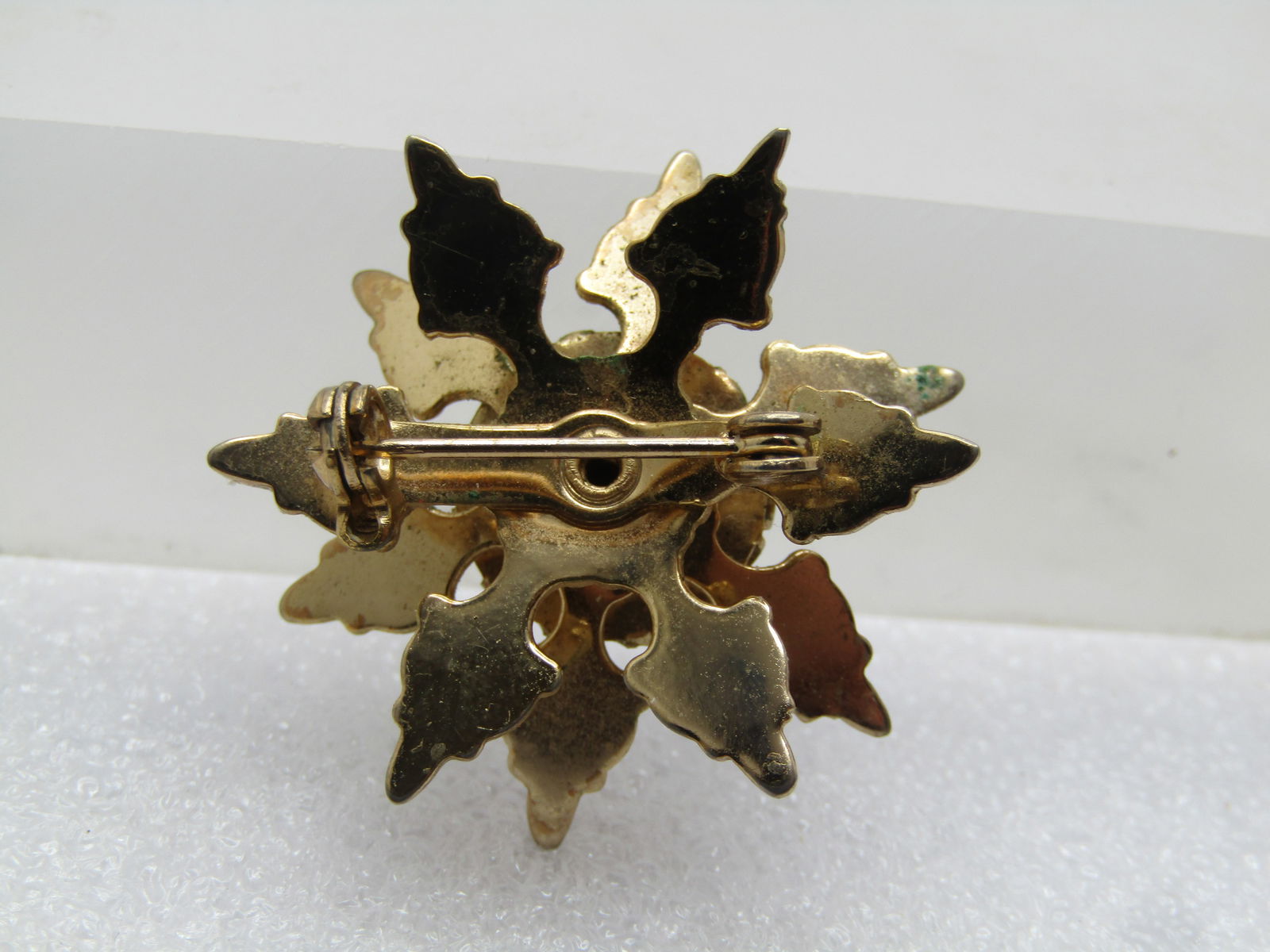 Vintage Enameled Rose Brooch, Faux Pearl's, 1950's-1960's - 4