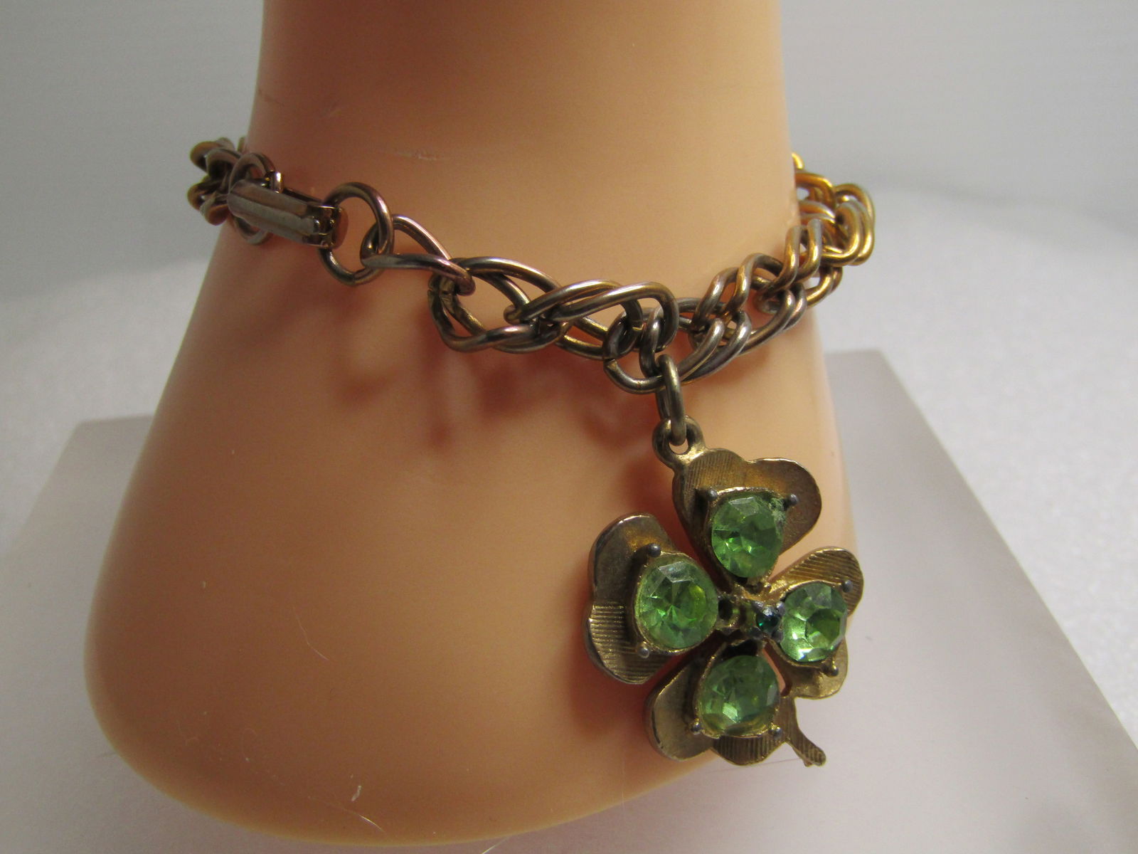 Vintage Green Rhinestone Shamrock Bracelet, 7.25", 1960's - 4