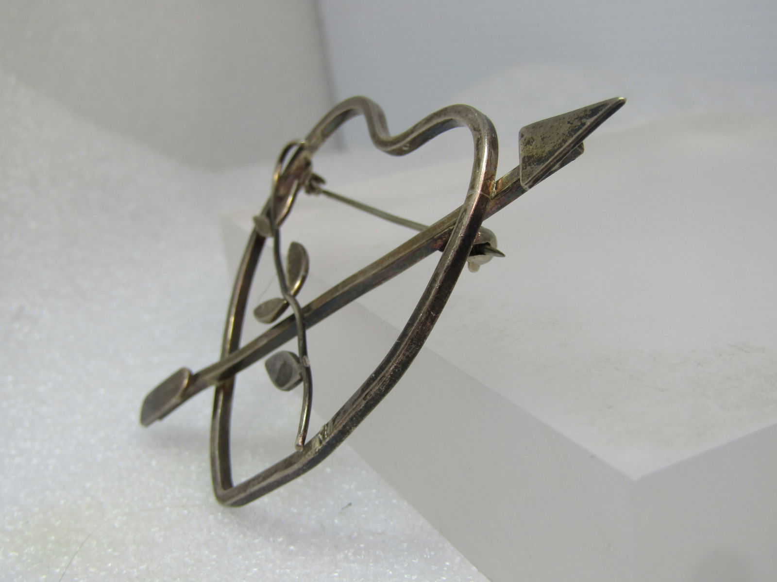 Vintage Sterling Heart/Arrow/Leaf Brooch, 1960's-1970's - 2