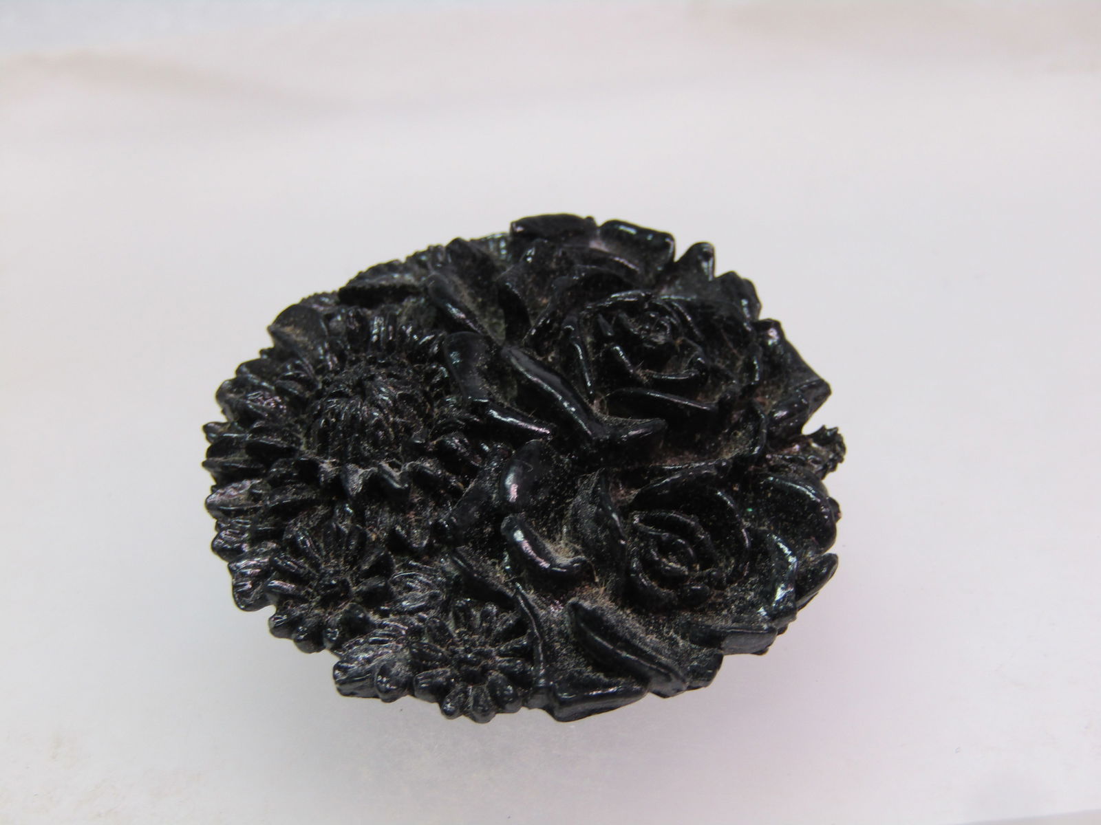 Vintage Black Floral Celuloid Brooch, 1940's-1950's - 3