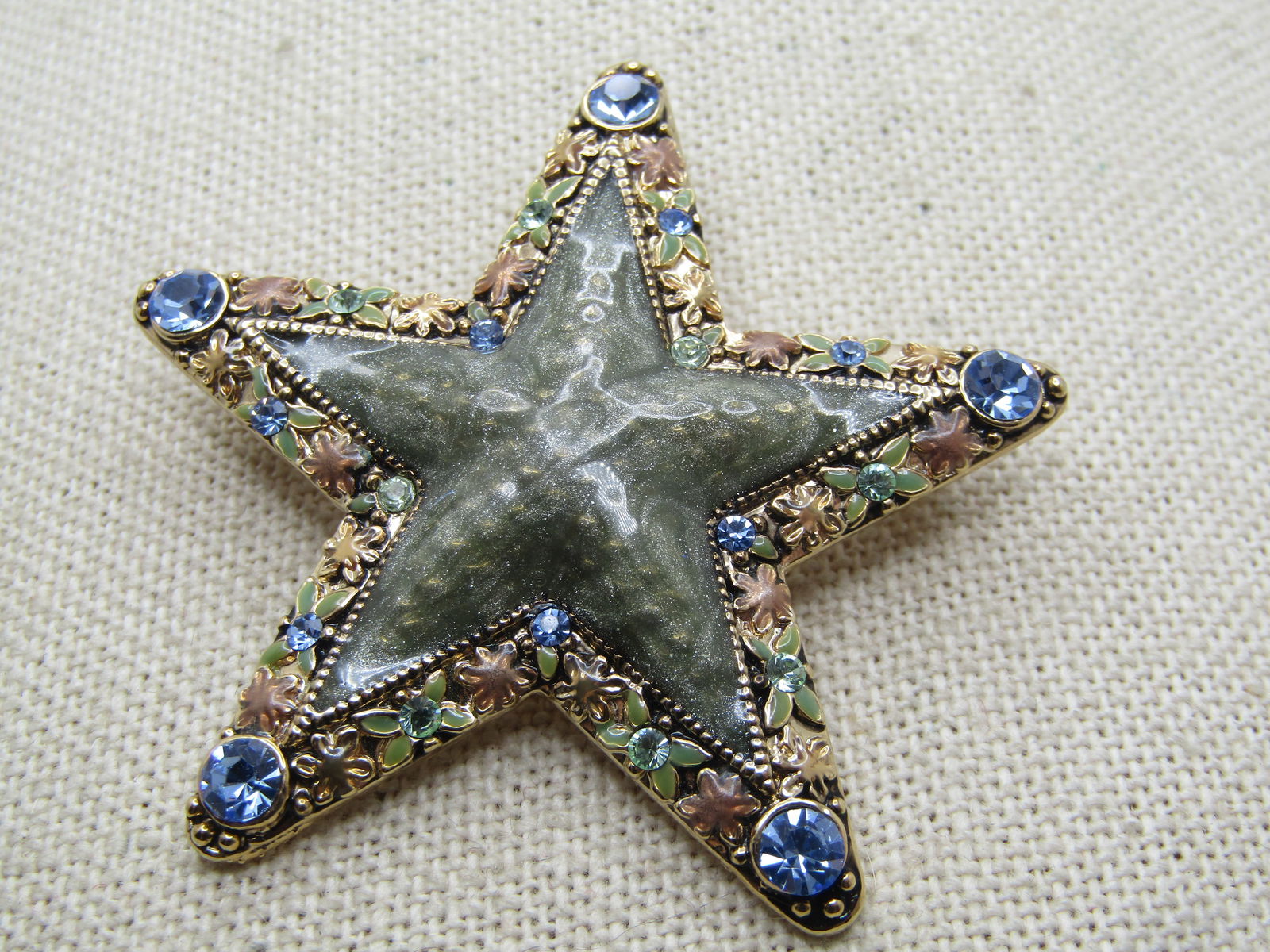 Vintage Enameled & Rhinestone Star Brooch. 1980's - 3