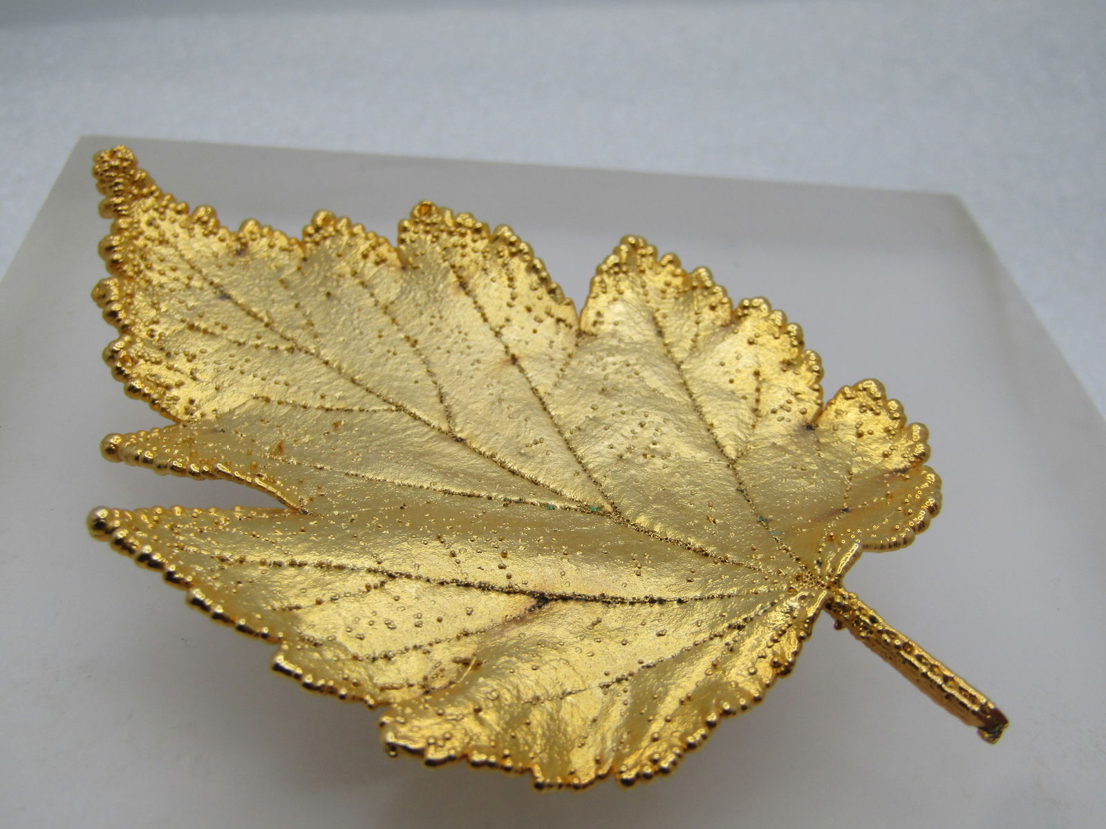 Gold Plated Maple Leaf Brooch, 1970's-1980's - 5