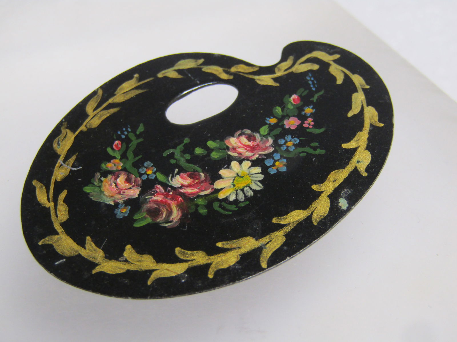 Vintage Floral Painted Palet Brooch, 1960's, Black Enameled - 3