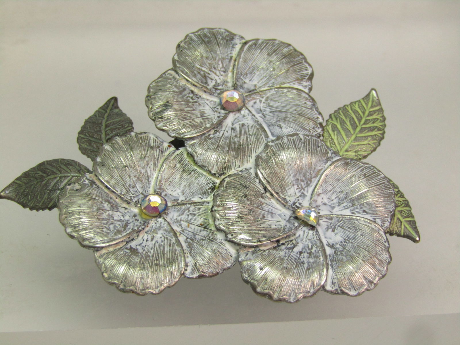 Vintage Enameled Triple Blossom Brooch, 1980's-1990's, AB Centers - 4