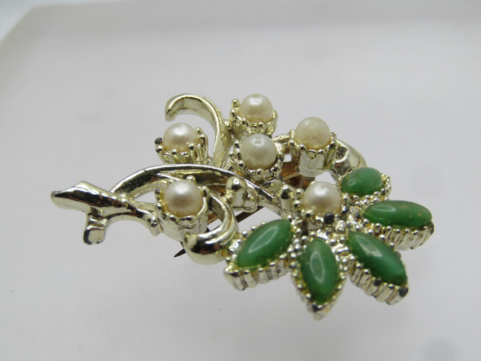 Vintage Green Floral Blossom, Faux Pearls, 1950's-1960's - 5