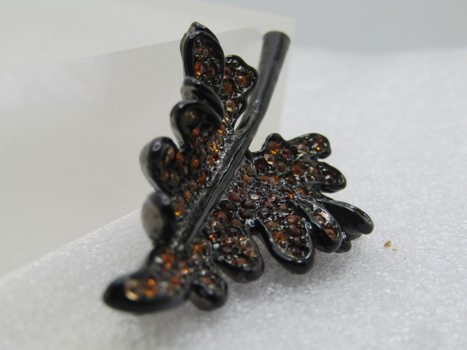 Vintage Black Enameled Rhinestone Leaf Brooch, Kenneth Lane, 1990's - 3