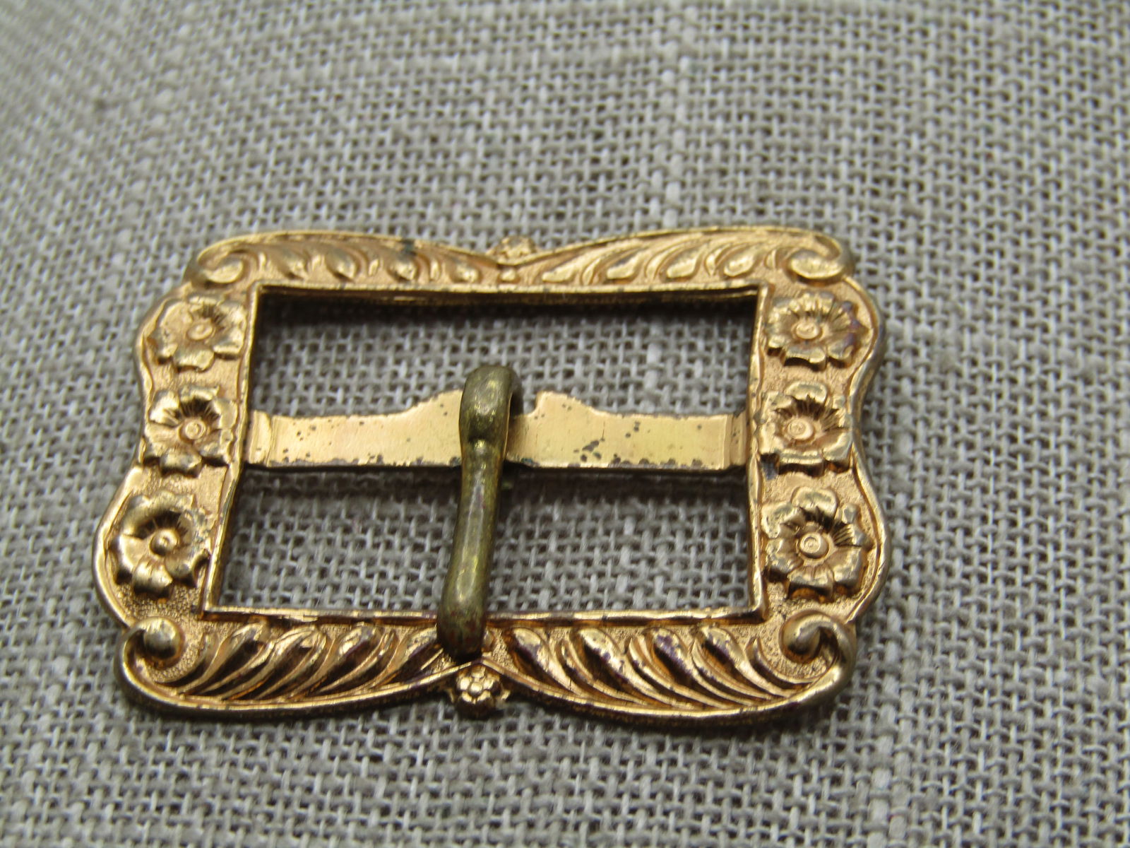 Vintage Early 1900's Buckle, Floral Accents, 1-5/8" - 2