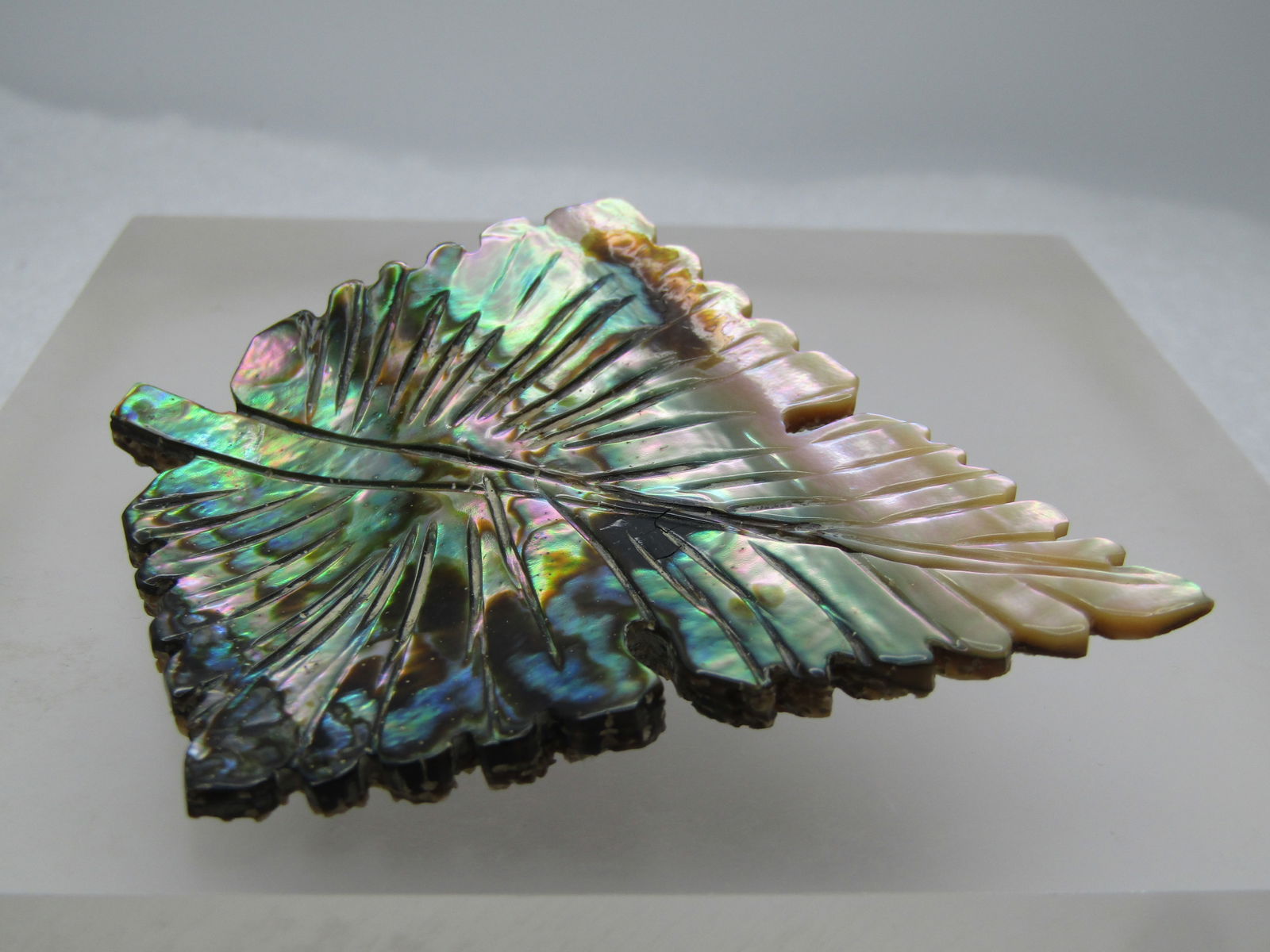 Vintage Carved Abalone Leaf Brooch, 1970's - 5