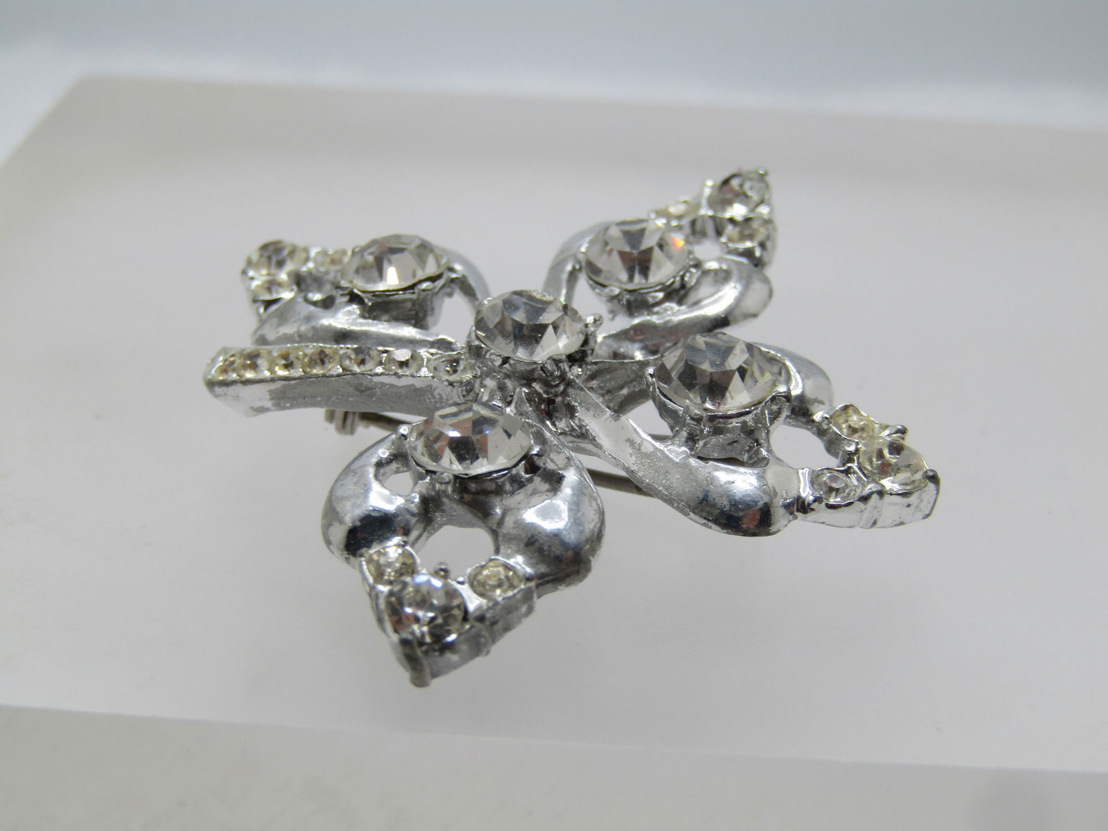 Vintage Rhinestone Leaf Brooch, 1940's-1950's - 5