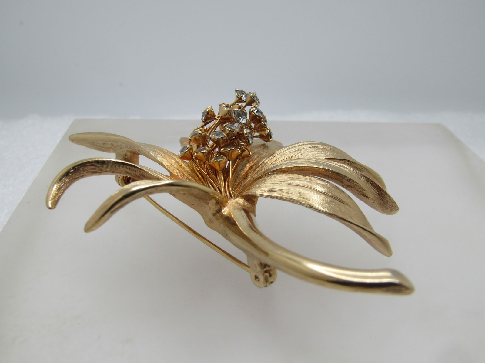 Vintage Floral Brooch, Rhinestone Cluster Center, Signed Judy Lee, 1960's-1970's - 6