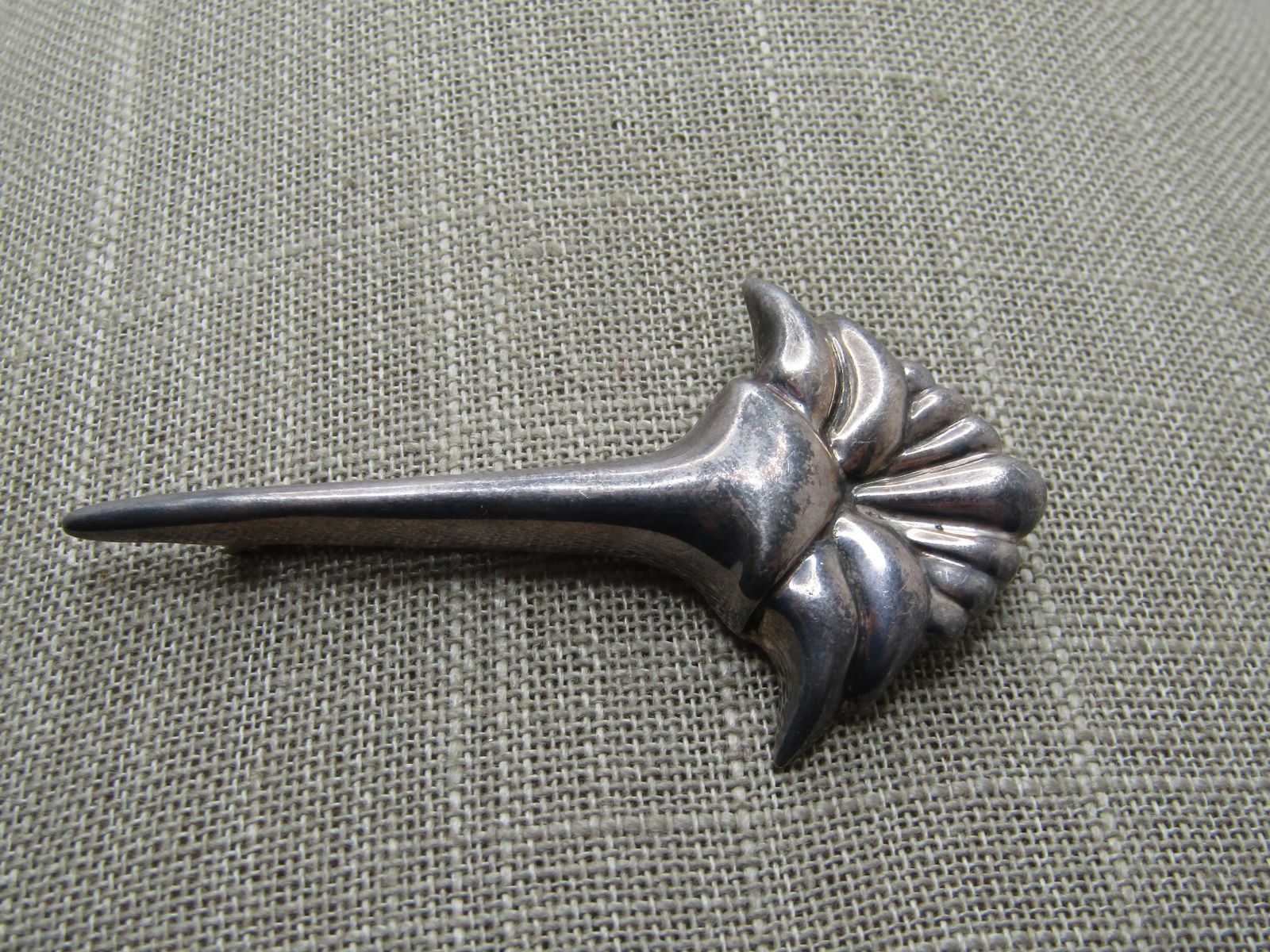 Vintage Sterling Tall Brooch, Floral Torch, Signed Zina, 1980's-1990's - 2