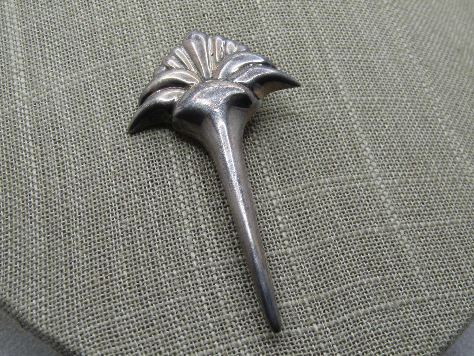 Vintage Sterling Tall Brooch, Floral Torch, Signed Zina, 1980's-1990's - 3