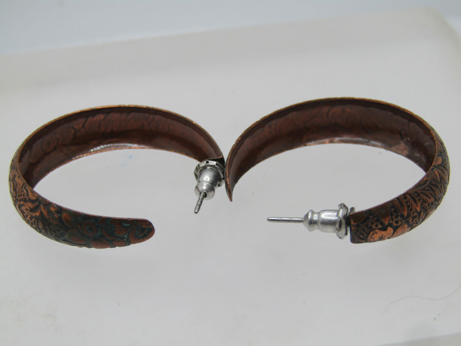 Vintage Copper Floral Hoop Earrings, Pierced, 1960's-1970's - 5