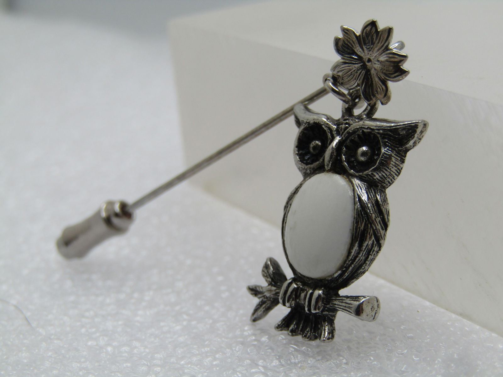 Vintage Dangling Owl Floral Stick Pin, 1960's-1970's. - 2