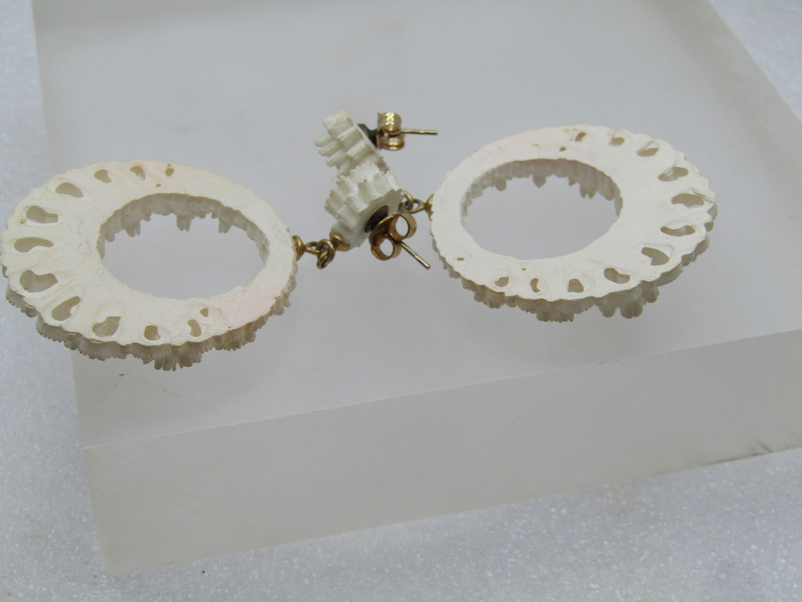 Vintage White Floral Earrings, Stud & Hoop, 1960's-1970's, Pierced - 4