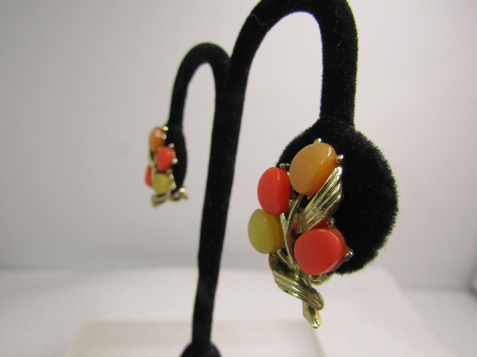 Vintage Thermoset Floral Stem Clip Earrings, Orange/Yellow/Peach, 1950's-1960's - 2