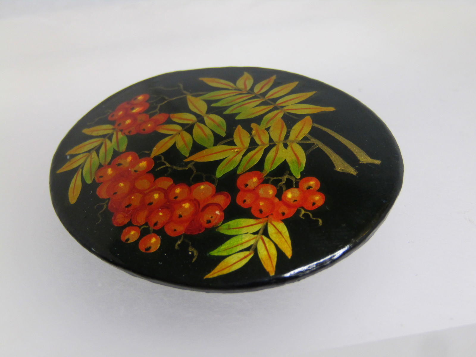 Vintage Painted Berry Brooch, Black, Lacqured, 1960's-1970's - 6