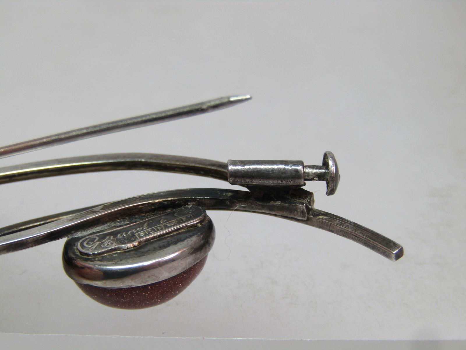 Vintage Gold Stone Leaf Brooch, Modernist, Granit & Co, Finland, 1960's, Trombone Clasp. - 6