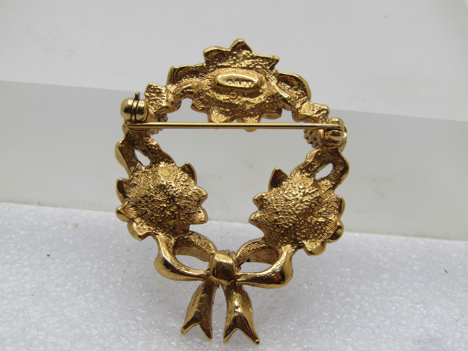 Vintage Faux Pearl Rhinestone Floral Circle Brooch with Bow, Avon, 1970's-1980's - 4