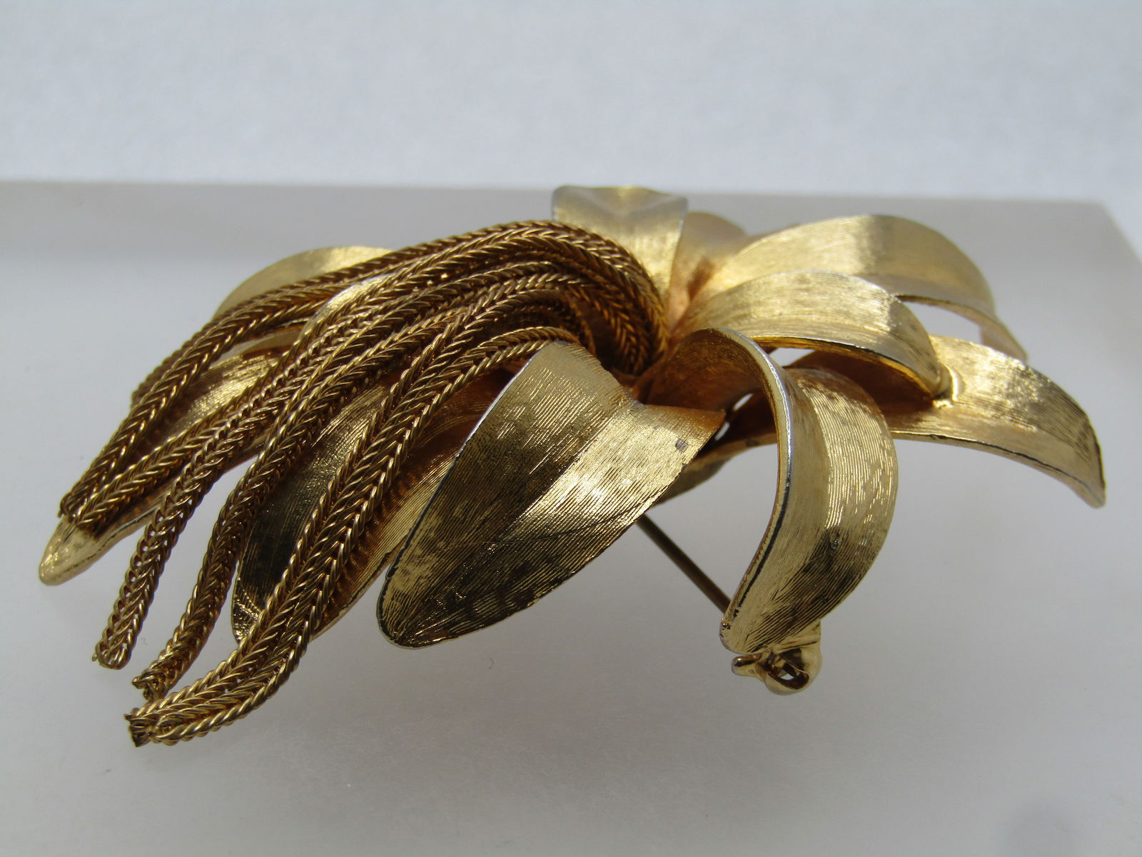 Vintage Floral Blossom Brooch with Foxtail Chain Tassels, 1960's - 6