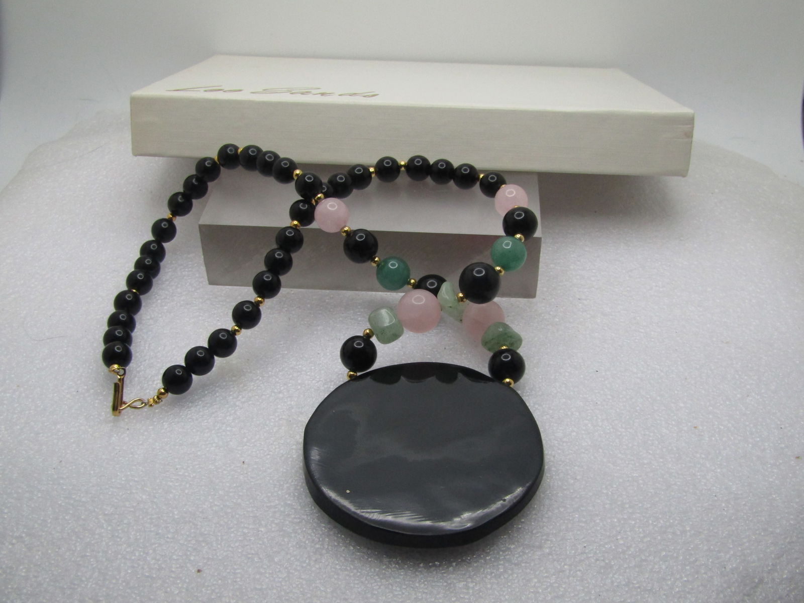 Vintage Inlaid Floral Necklace, Mother-of-Pearl, Quartz, Onyx, Jade - Lee Sands. 21", 1970's-1990's, - 10