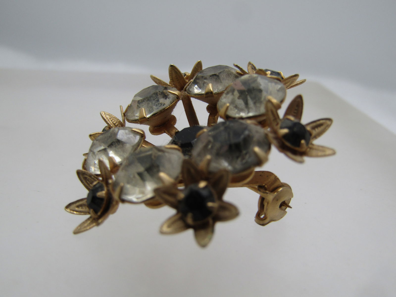 Vintage Black & Clear Rhinestone Floral Brooch, 1940's - 5