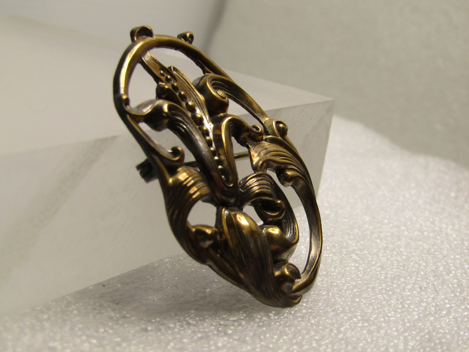 Vintage Art Nouveau Floral Brooch, Late 1930's-1940's - 2