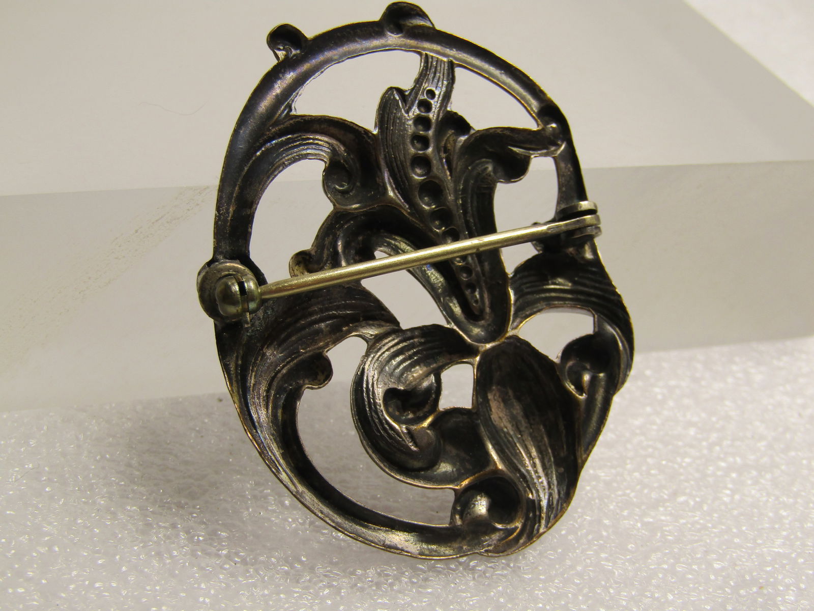 Vintage Art Nouveau Floral Brooch, Late 1930's-1940's - 4