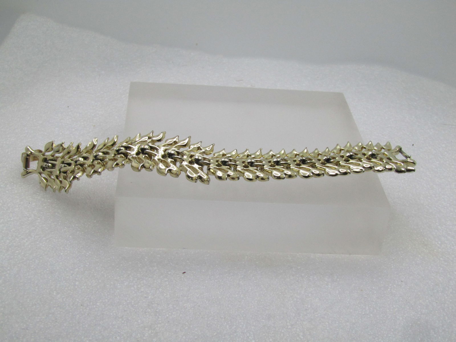 Vintage Coro White Rhinestone & Leaf Bracelet, 7.25", 1950's-1960's - 4
