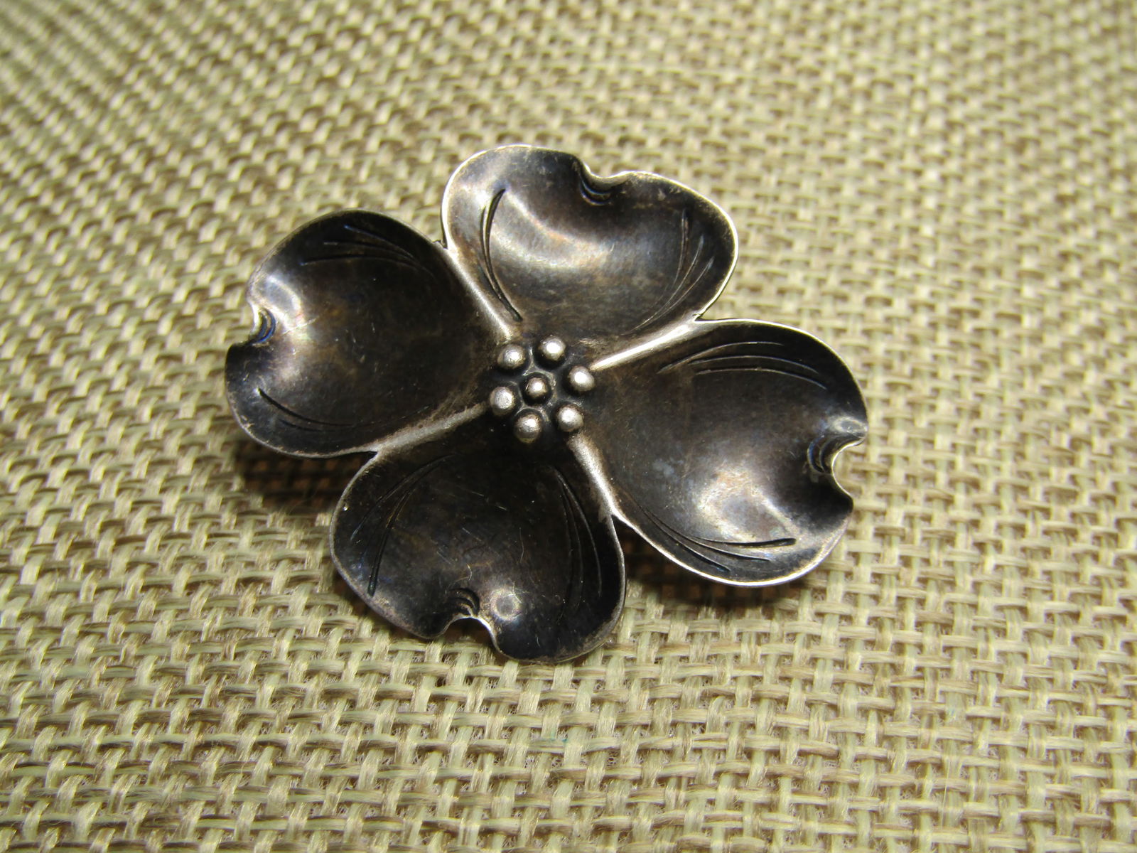 Vintage Sterling Dogwood Brooch, Signed Stuart Nye, 1930's-1950's - 3