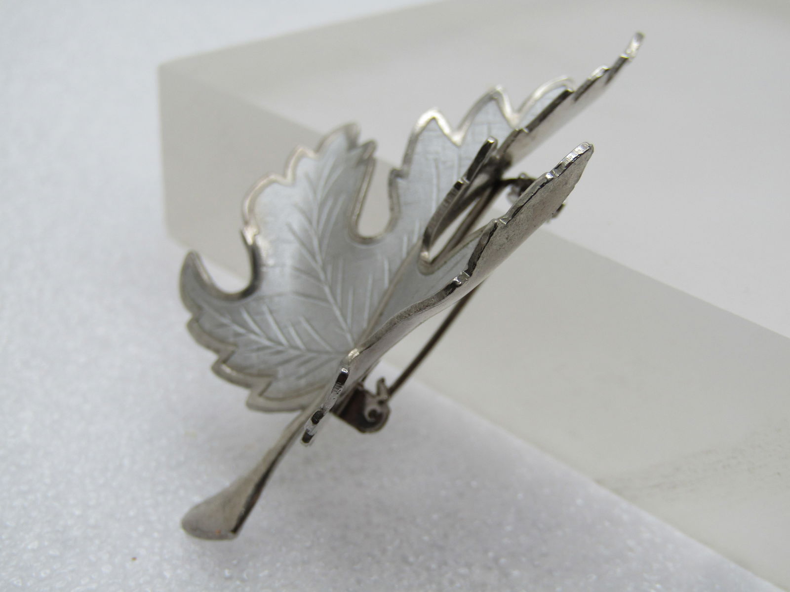 Vintage Silver tone Maple Leaf Brooch, 1960's-1970's - 2