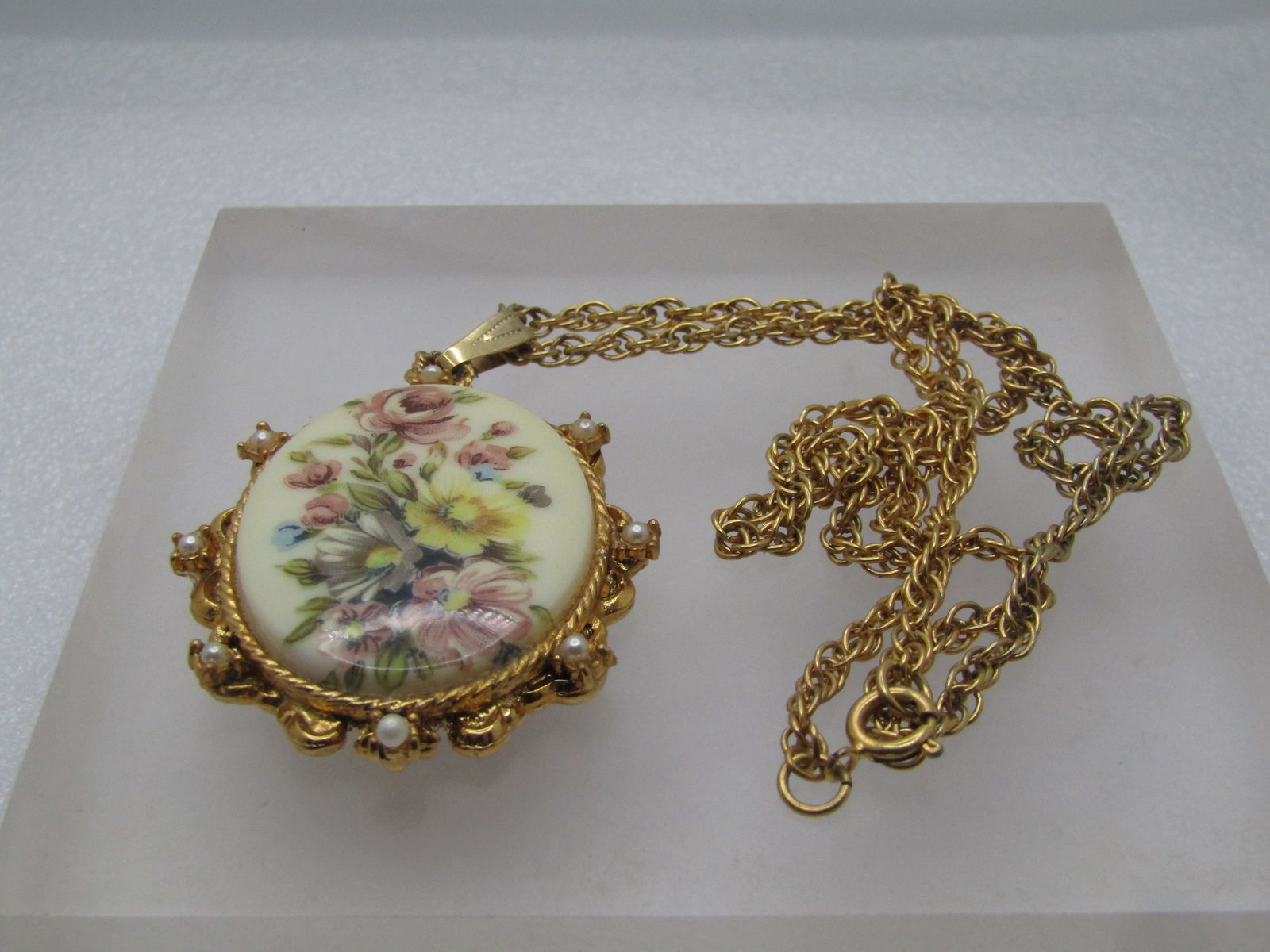 Vintage Floral Cameo Faux Pearl Necklace, 24" , Signed Denise, 1960's-1970's - 6