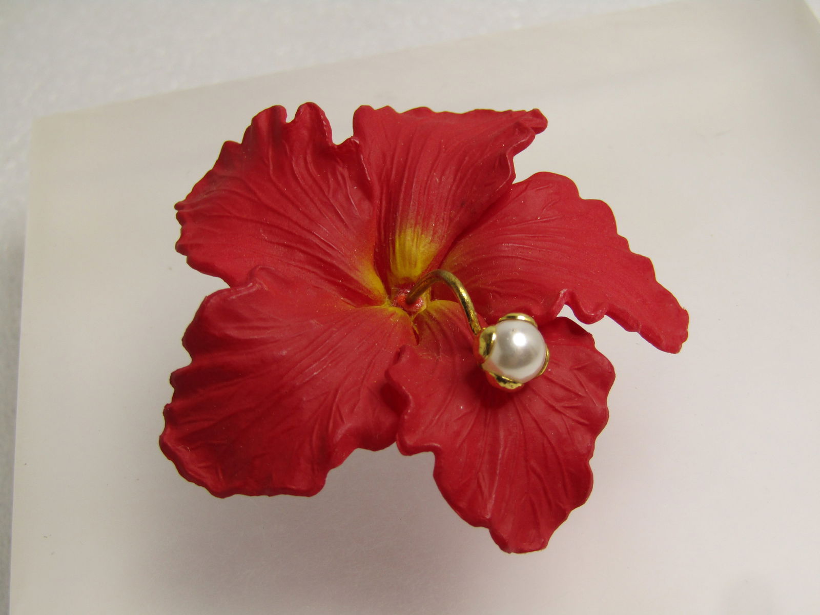 Vintage Red Hibiscus Blossom Brooch, Faux Pearl, Western Germany, Mid-Century - 5